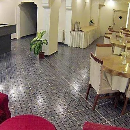 Anil Hotel 3*