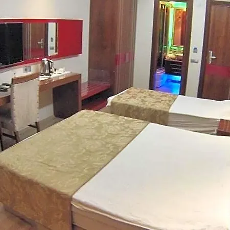 Anil Hotel 3*